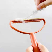 Cargar imagen en el visor de la galería, Double-Sided Lint Remover
