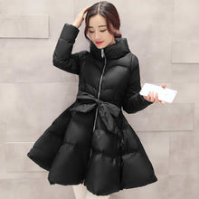 Carica l&#39;immagine nel visualizzatore di Gallery, Womens Winter Coat
