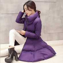 Carica l&#39;immagine nel visualizzatore di Gallery, Womens Winter Coat
