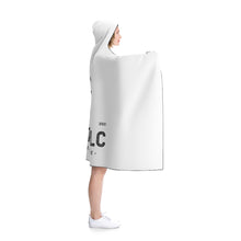 Carica l&#39;immagine nel visualizzatore di Gallery, Hooded Blanket
